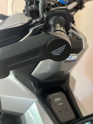 Handlebar Caps for Honda ADV 350 like new, two designs