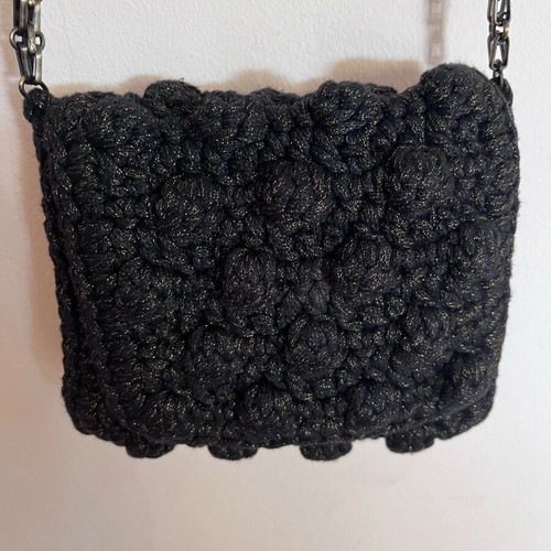 One & Only knitted shoulder bag like new, black