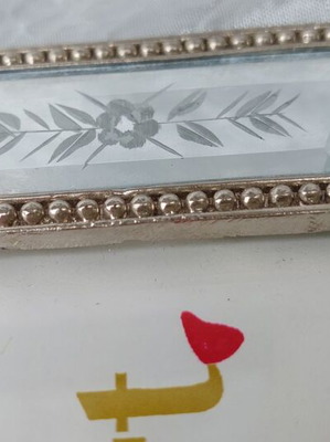 Metal octagonal frame with engraved mirror like new
