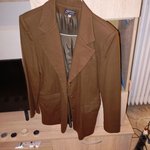 Women's brown jacket like new, size XL