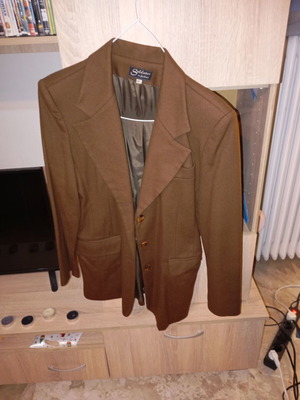 Women's brown jacket like new, size XL