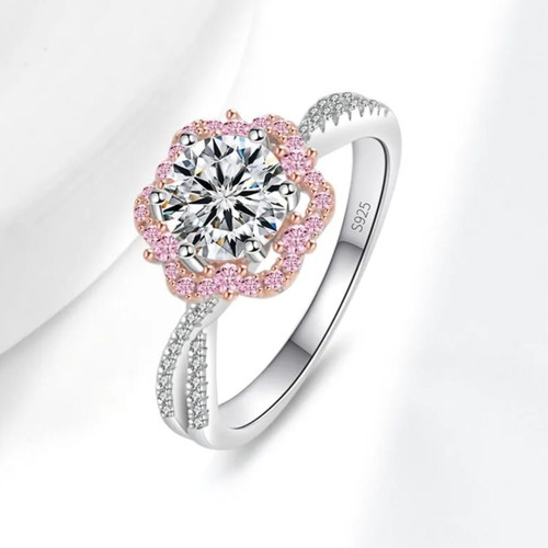 Silver S925 ring with Moissanite and pink halo