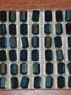 Swarovski crystals 7mm new, pack of 72 pieces