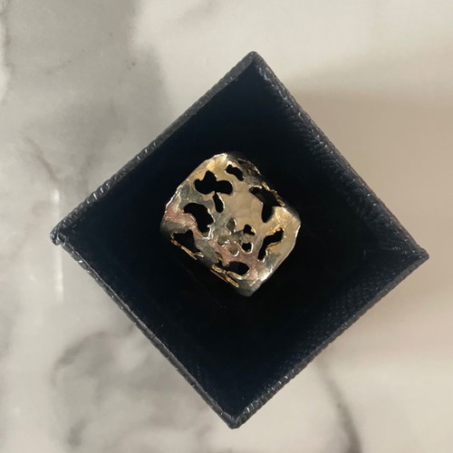 Women's handmade ring used with adjustable size