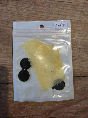 Camera Protector for Samsung S25 Plus like new, separate pieces
