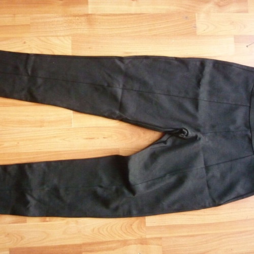Zara women's black leggings pants like new, waist 37 Large