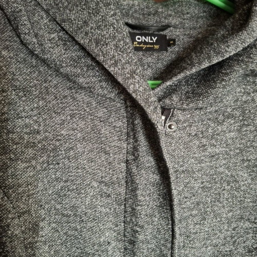 Only coat grey above the knee like new, size M