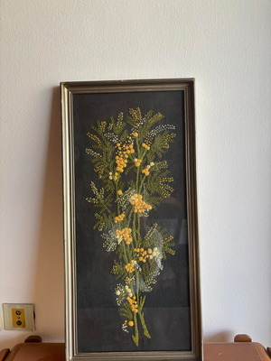 Framed embroidery like new