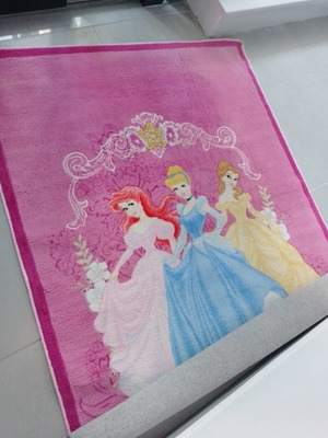 Children's Room Rug Ariel Bell like new 2.00x1.20 m