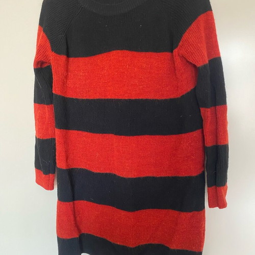 Zara women's sweater used, black and red, size S