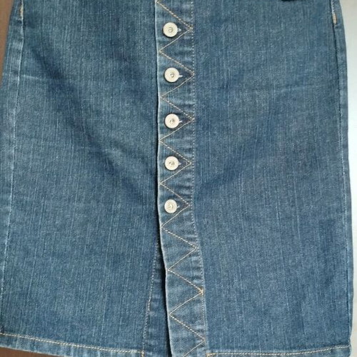 Denim midi skirt size 38 like new, dark blue with brown stitching