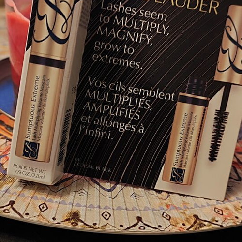 Estée Lauder Sumptuous Extreme Mascara new