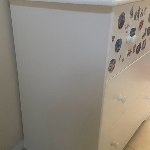 Casababy baby changing dresser like new white with 3 large drawers