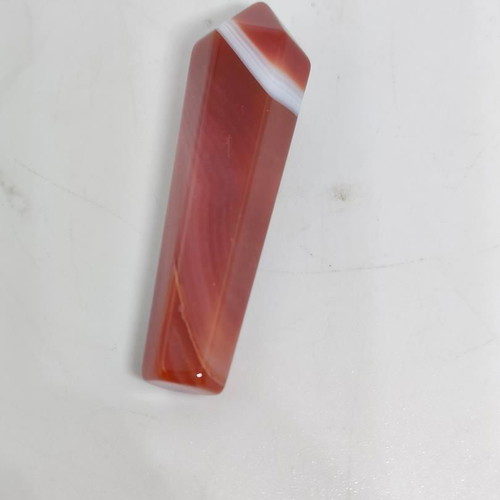 Agate (Sardonyx) Mineral Crystal Tower like new