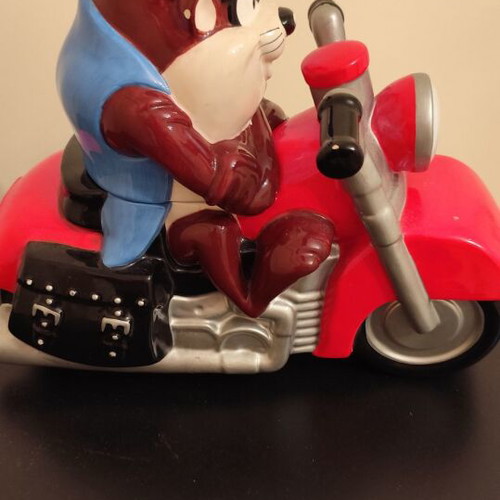 Taz porcelain collectible figure like new, Looney Tunes character