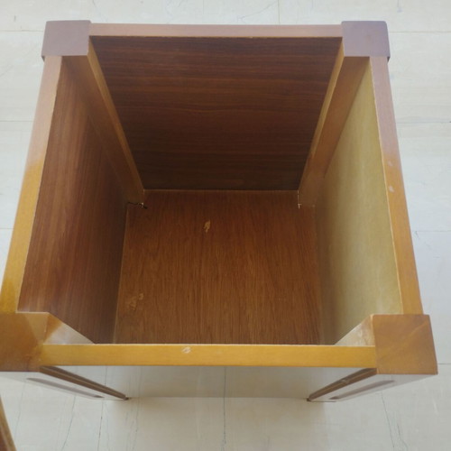 Stool with storage space like new 34×34×50 cm