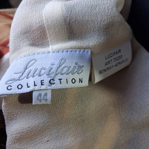 Official dress with silk.