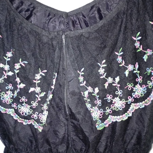Vintage dress from the 80s new condition, size M