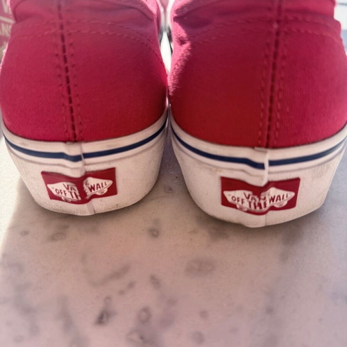Vans Authentic shoes size 41 like new, red canvas
