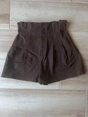 Γυναικείο καφέ ψηλόμεσο σορτσάκι H&M νούμερο 36 σε άριστη κατάσταση