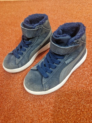 Puma boots used, size 28, blue with fur lining