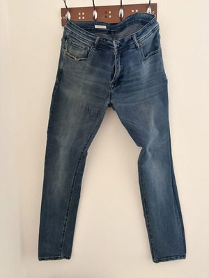 Funky Buddha jeans XL with crotch wear