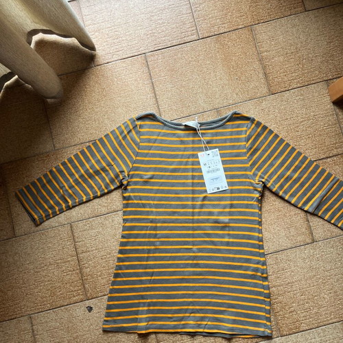 Zara blouse new with striped design, gray and orange, size M