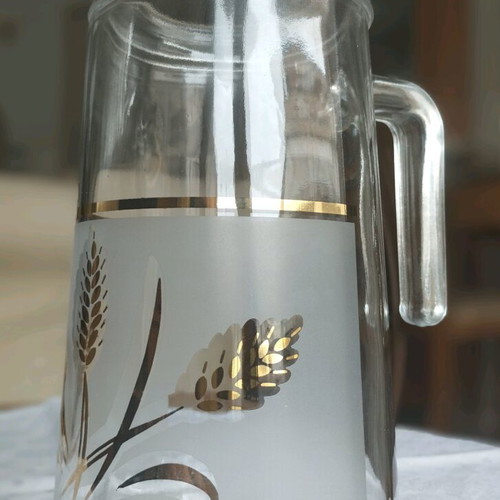 Vintage Italian Glass Pitcher with Gold Wheat Design like new