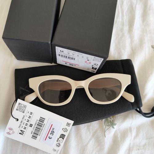 Zara Cat Eye Sunglasses New, Beige Acetate Frame
