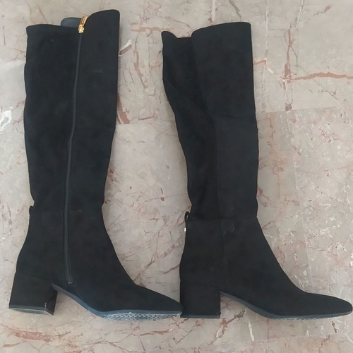 Michael Kors knee-high black suede boots like new, size 40