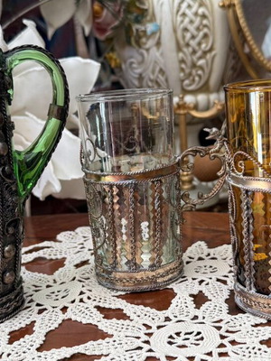 Handmade Gianniotiko wine set like new