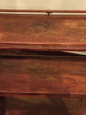 Tea Cart Antique, like new, solid wood with bronze floral decor