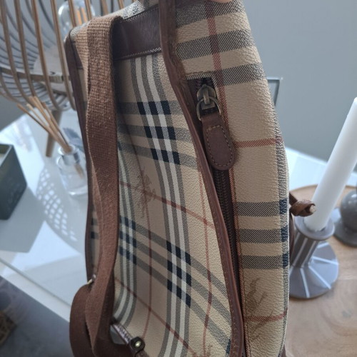 Burberrys leather backpack used, beige, vintage authentic