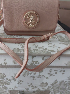 Τσαντάκι χιαστί U.S. Polo Assn. μπεζ σαν καινούργιο