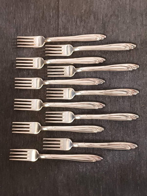 Set of 11 ARG 800 silver-plated small forks like new
