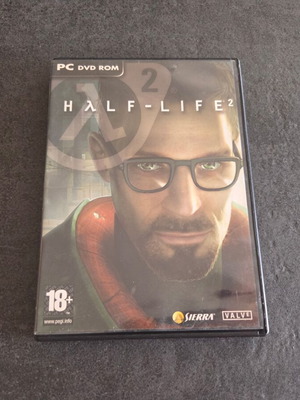 Half-Life 2 PC game used, English edition, 2004