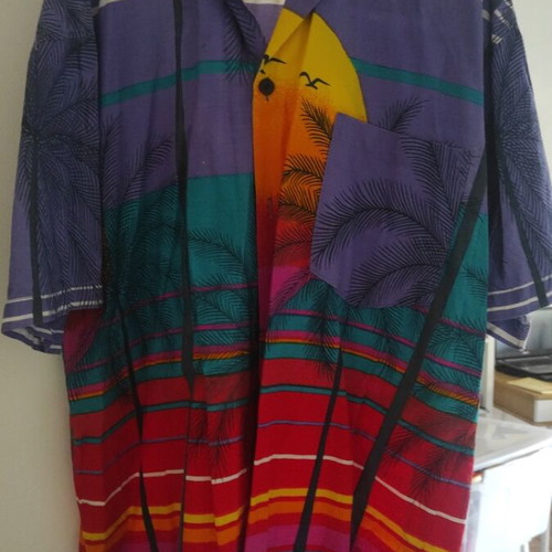 Carribbean shirt used, colorful, size L