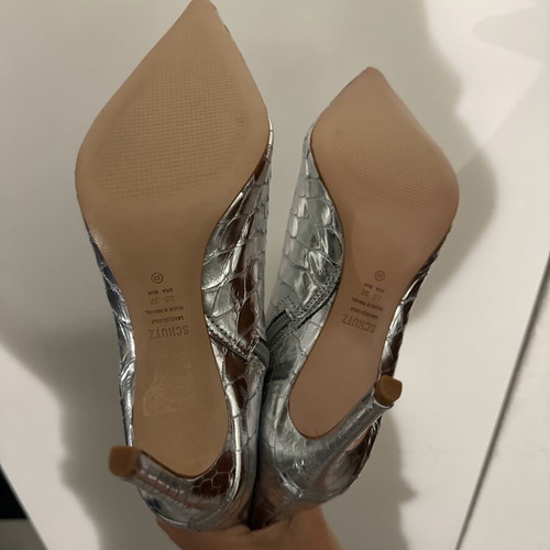 Schutz boots new, high heel, silver