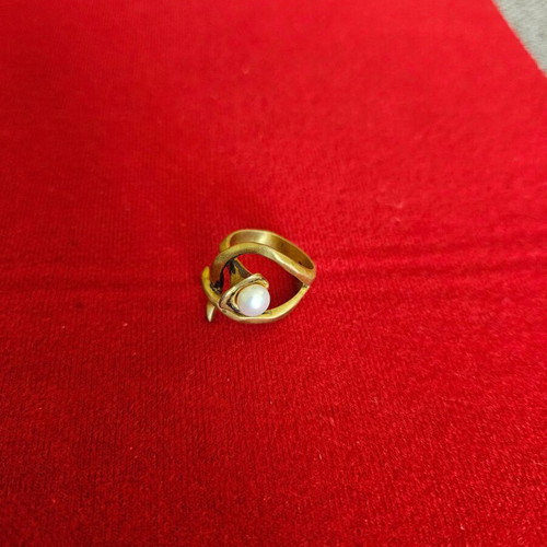 Ring used with pearl and gold-plated 925 silver