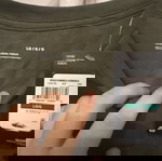  Under Armour T-shirt