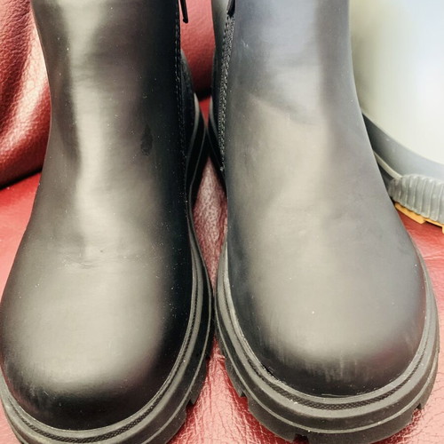 Zara leather boots and Reflex rain boots set like new, sizes 26 & 27