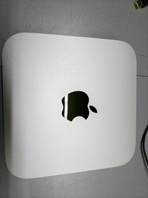 Apple Mac mini a1347 late 2014 like new