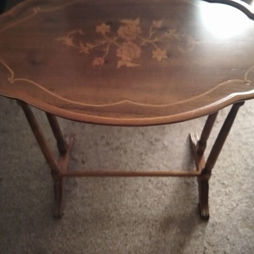 Solid wood carved coffee tables set like new