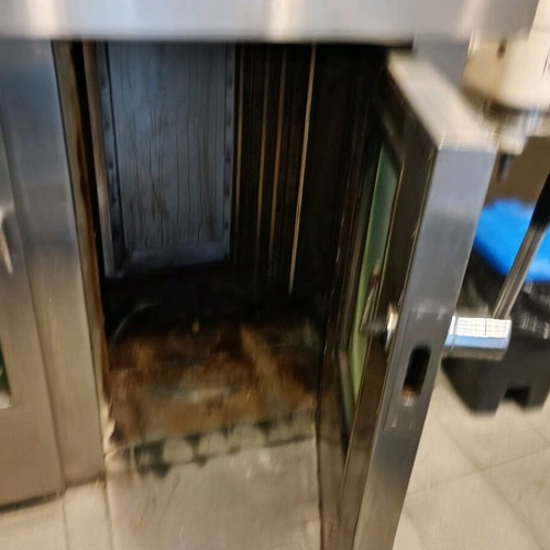 Oven used with all accessories