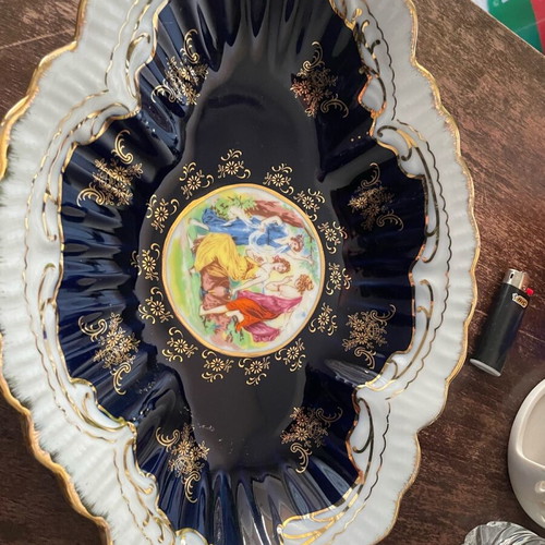 Decorative platter like new