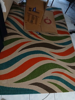 Summer rug like new, large size