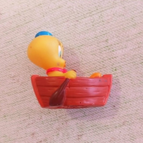 Tweety Bird in Boat Bullyland 2000 Looney Tunes collectible figure