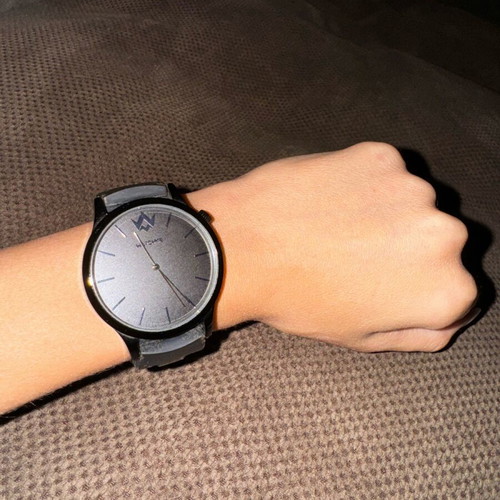 WatchMe unisex watch new, black rubber strap