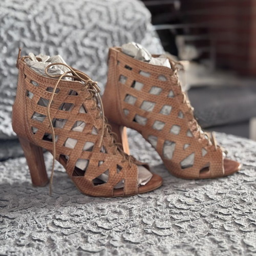 Leather lace-up heels Artisan used, beige, size 36, cut-out design