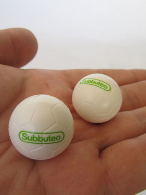 Subbuteo official balls, pack of 2, like new